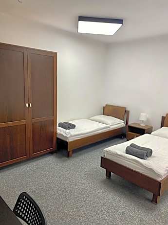 Classic Quadruple Room