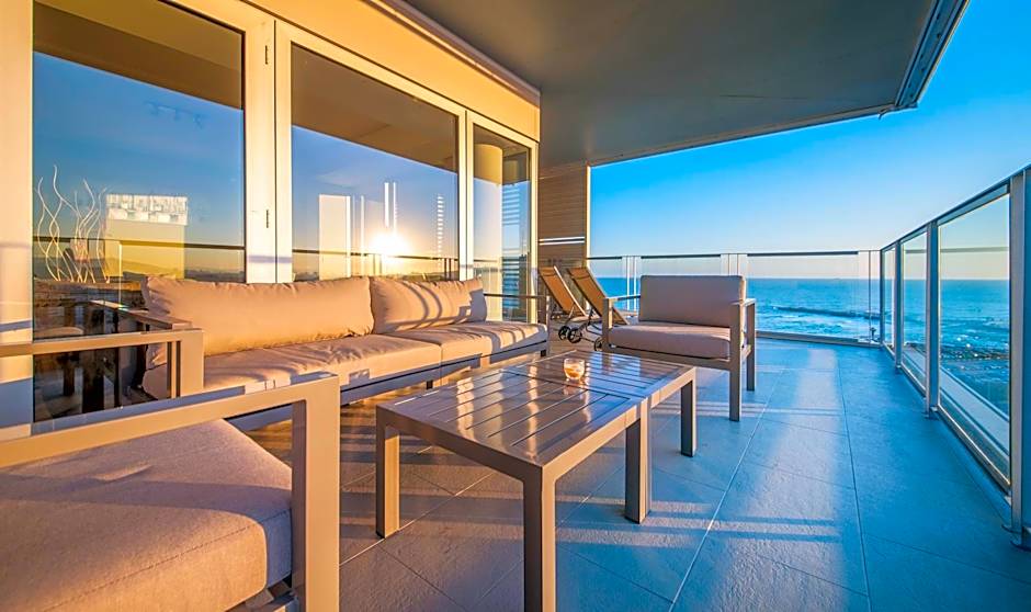 You Stylish Beach Apartments