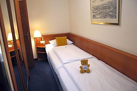 Double Room PREMIUM courtyard view