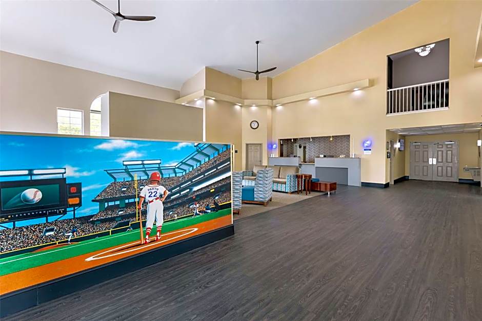 Best Western Cooperstown Inn & Suites