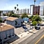 Hollywood City Inn