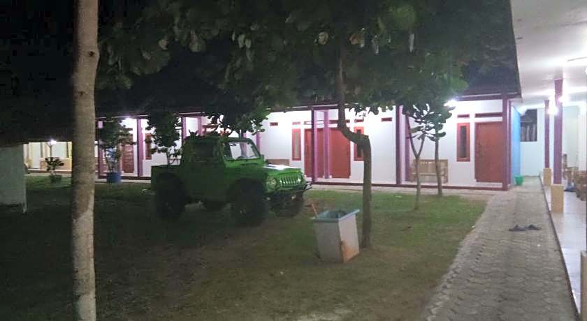 Penginapan Karanglaut Sayangheulang