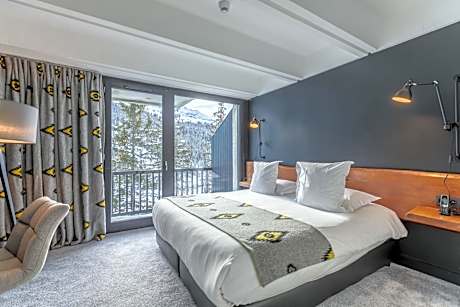 King Room with Balcony