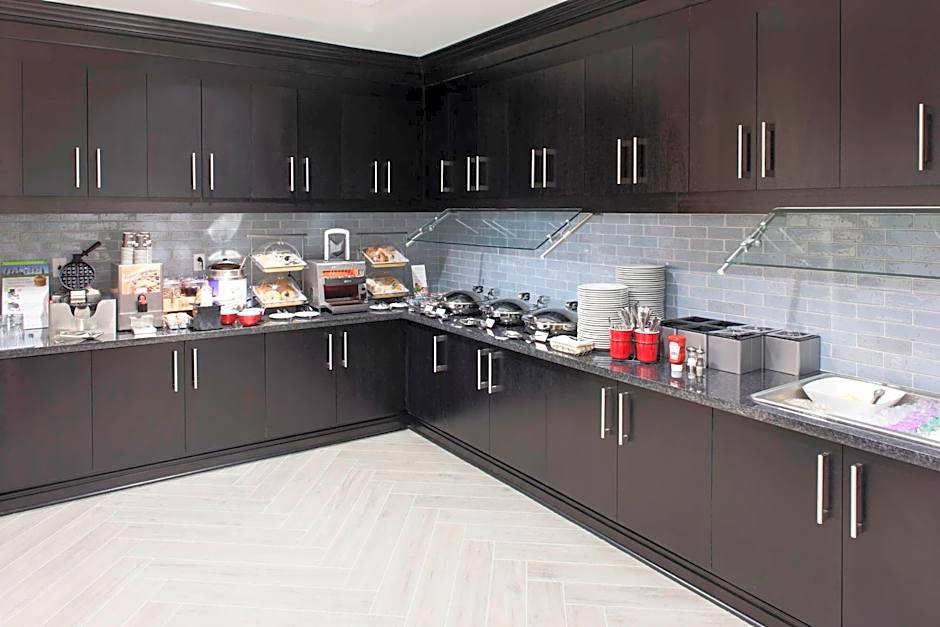 Residence Inn by Marriott Richmond Downtown