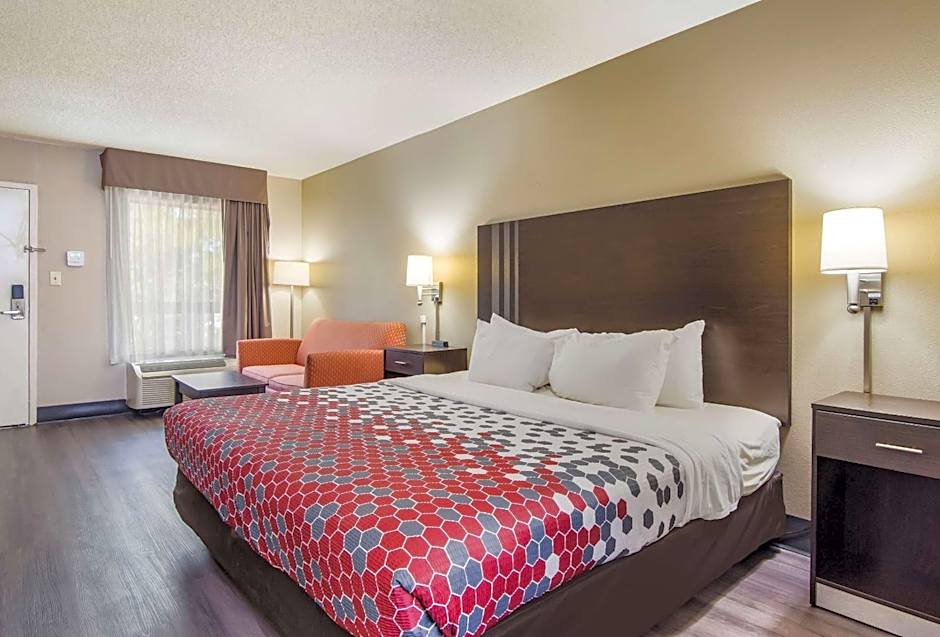 Econo Lodge Garner - Raleigh