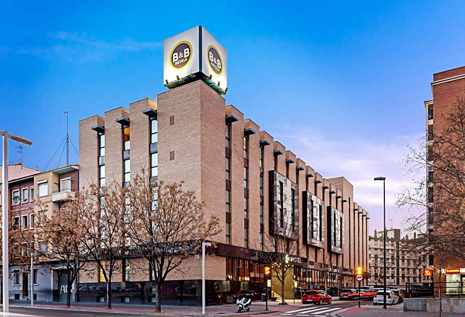 B&B HOTEL Zaragoza Los Enlaces Estación