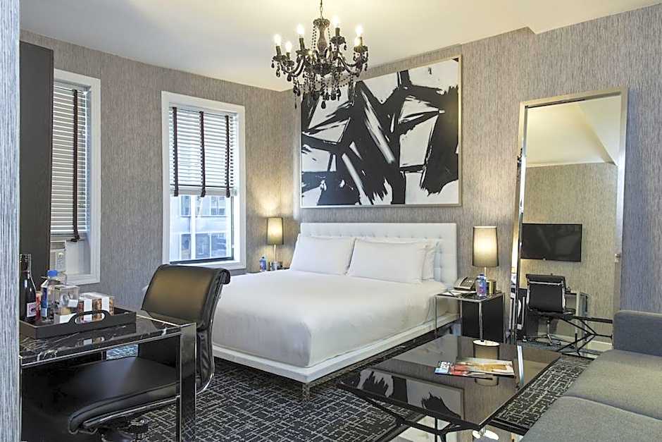 Square Hotel at Times Square