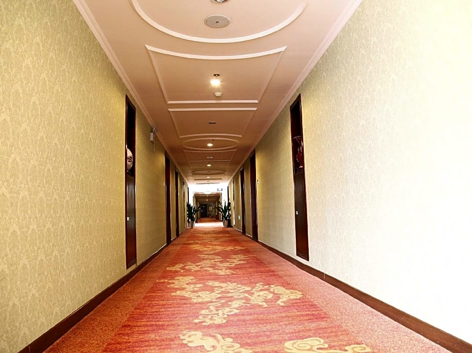 Vienna International Hotel Yangshuo West Street                                                 