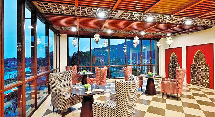 Four Points by Sheraton Srinagar