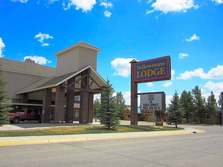 Yellowstone Lodge