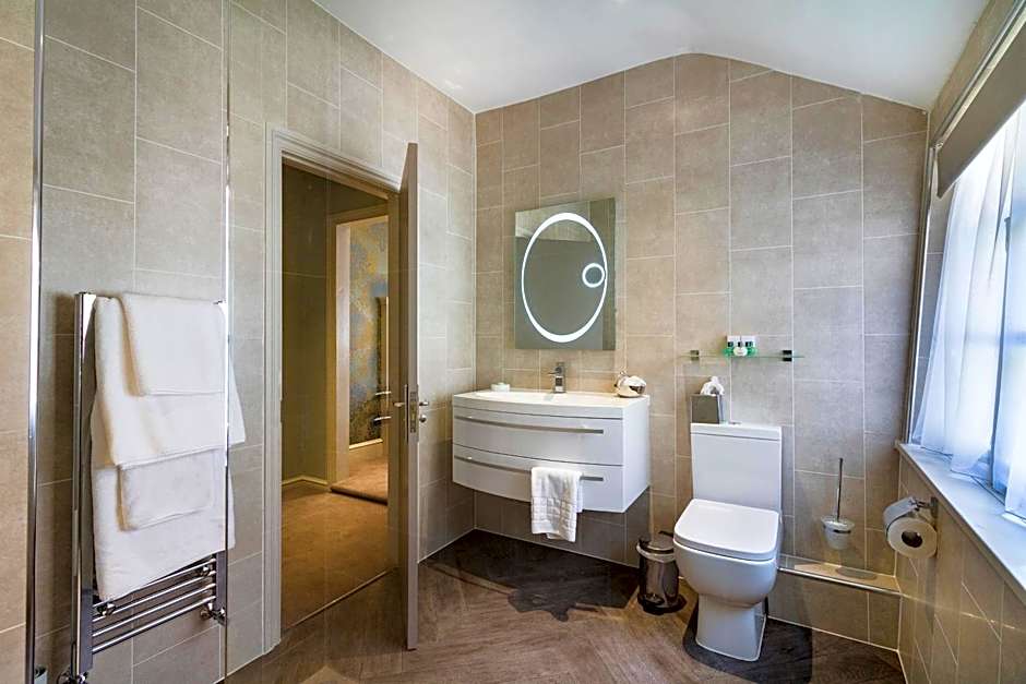 The Swan Hotel, Wells, Somerset - The Coaching Inn Group