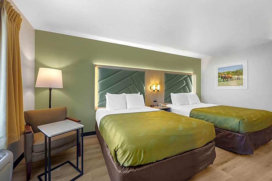 Quality Inn & Suites Monterey I-40