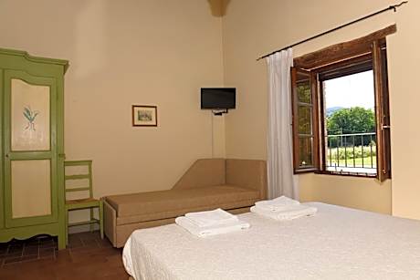 Comfort Quadruple Room