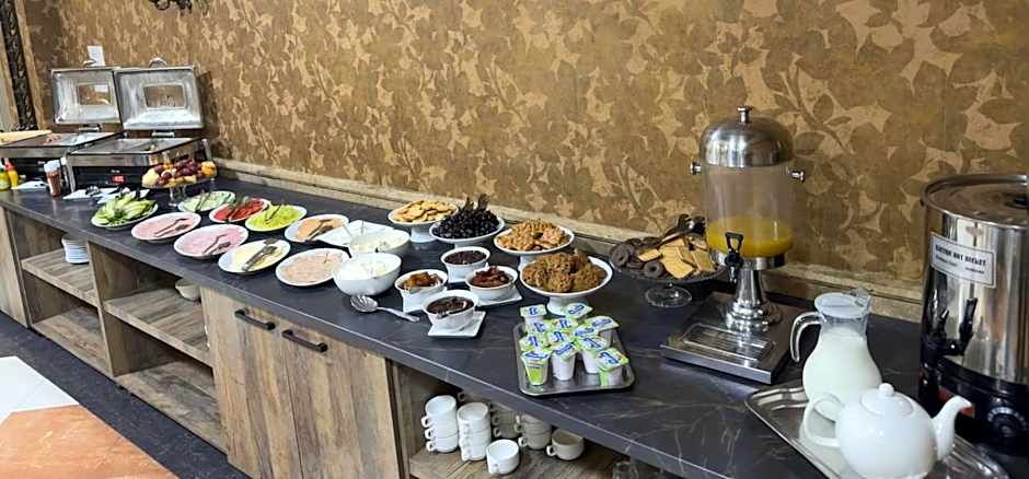 Yerevan Deluxe Hotel