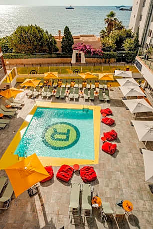 Ryans Ibiza Apartments - Only Adults