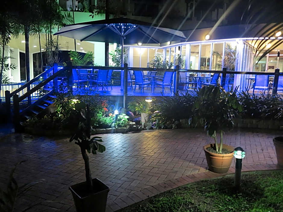 Cairns Sheridan Hotel