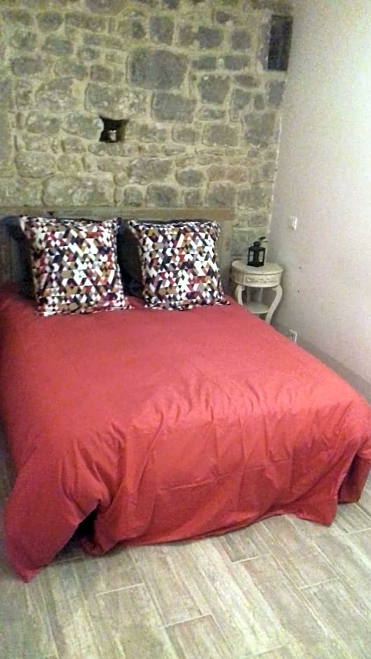 Le vitrail CHAMBRE Équipée sans service repas