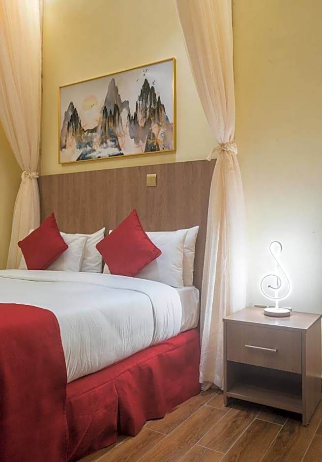 Verona Hotel and Conference Center
