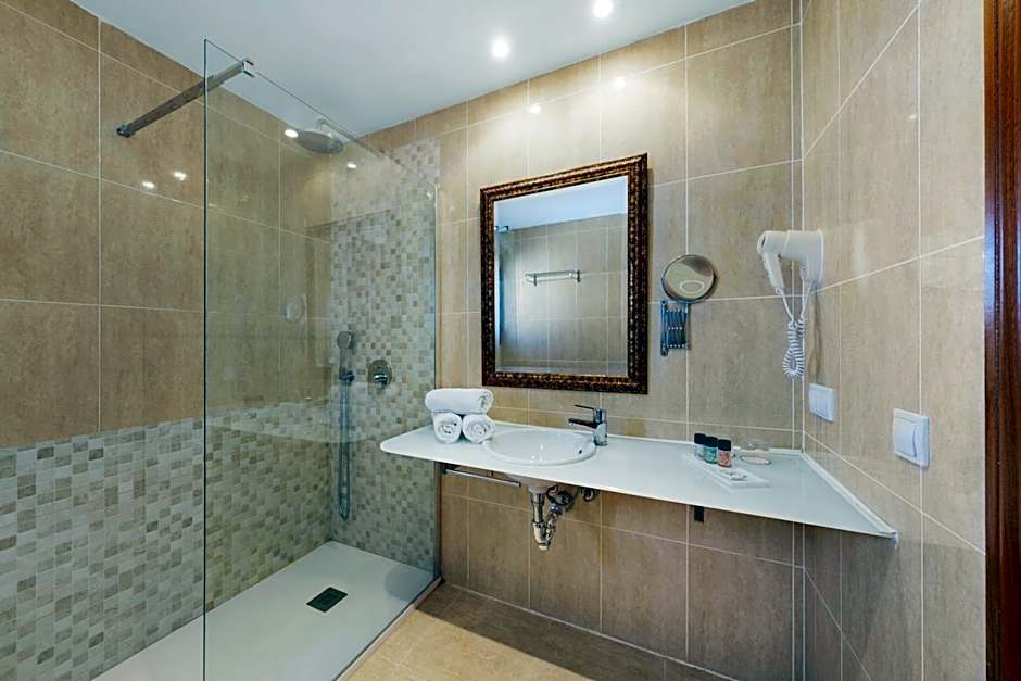 Hotel Ciutat Jardi
