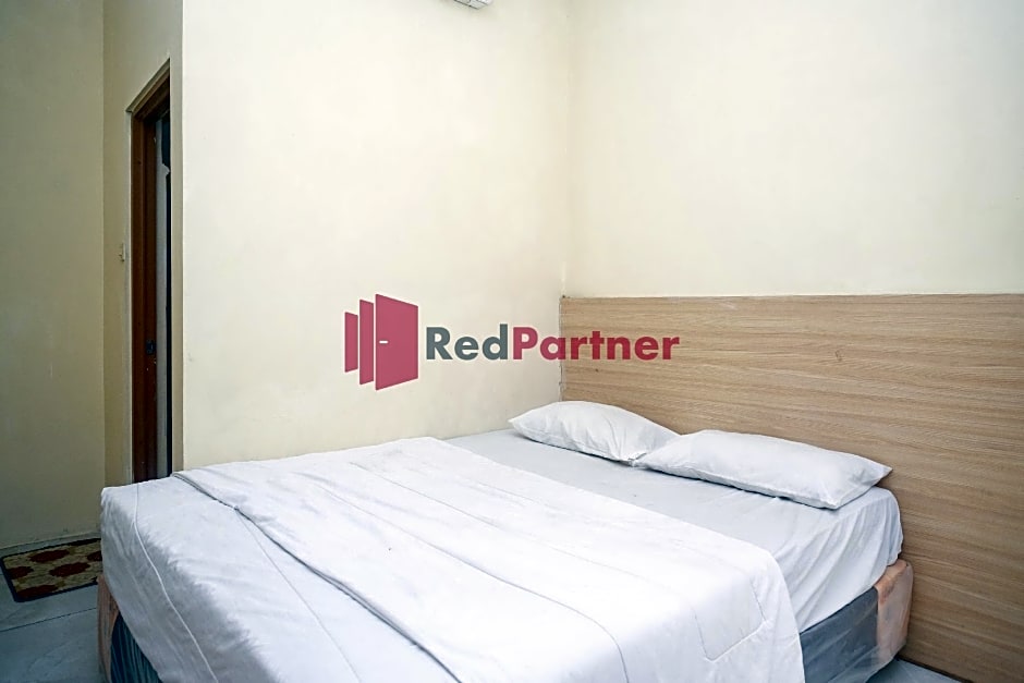 Wisma Fortuna Syariah Mitra By RedDoorz – Sukoharjo, SD