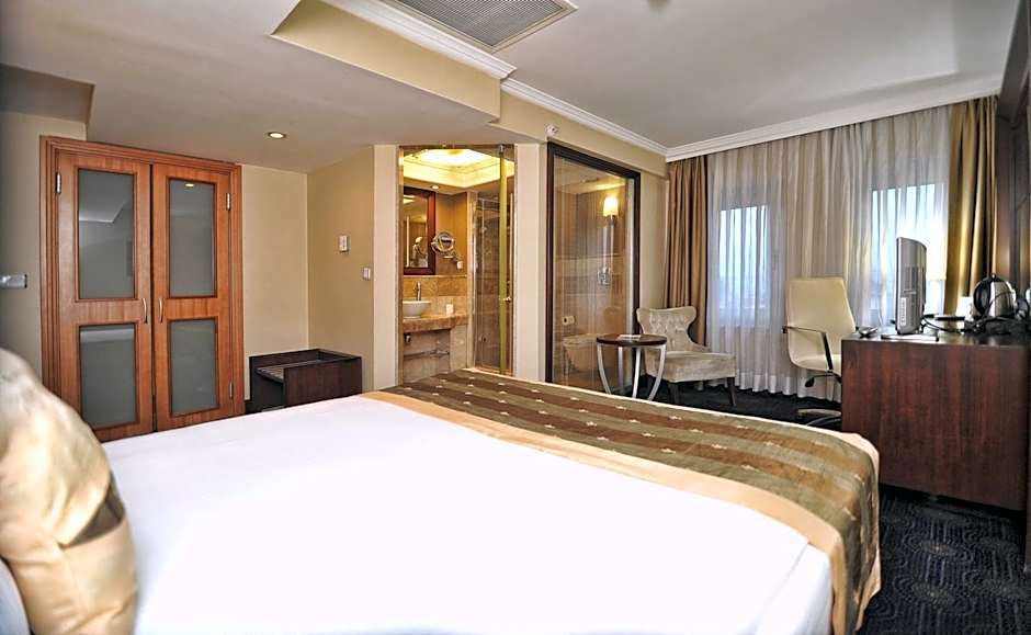 CK Farabi Hotel