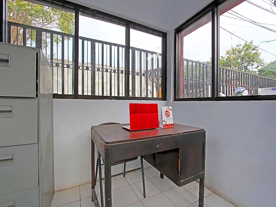 OYO 91476 Srikaya Hotel 3