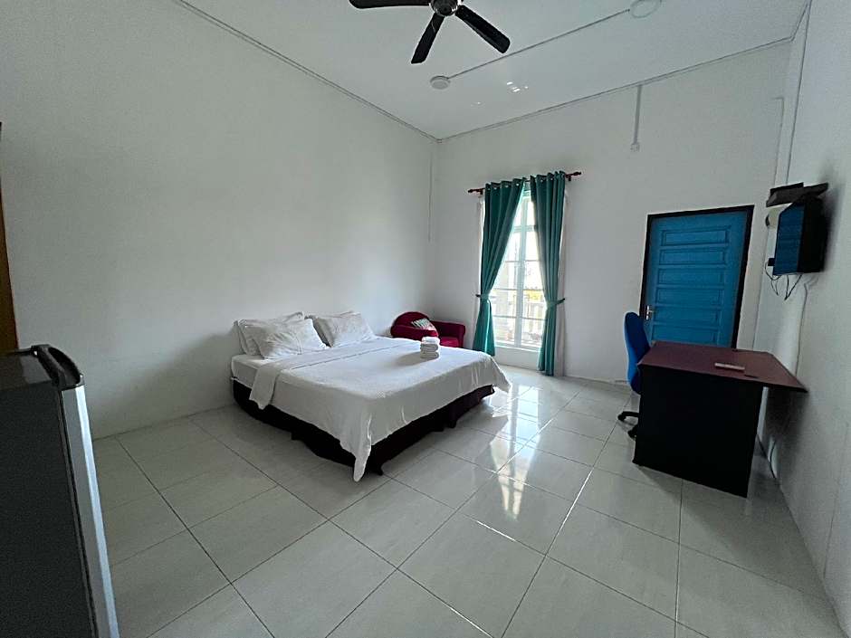 Saujana Villa Cherok Paloh, Kuantan Beach