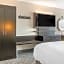 Holiday Inn Express and Suites Lancaster - Mount Joy By IHG