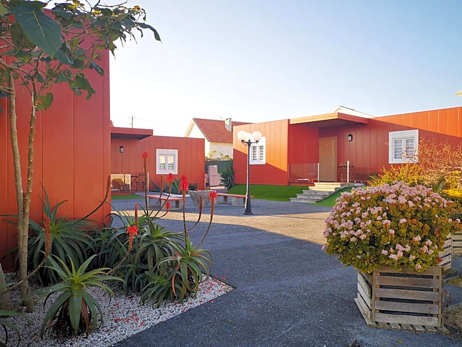 Family Surf Home - Bungalows