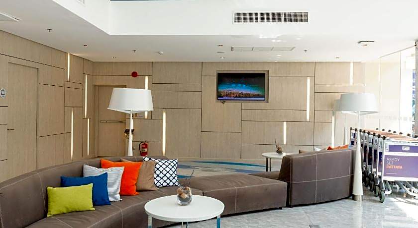 Holiday Inn Express Pattaya Central By IHG