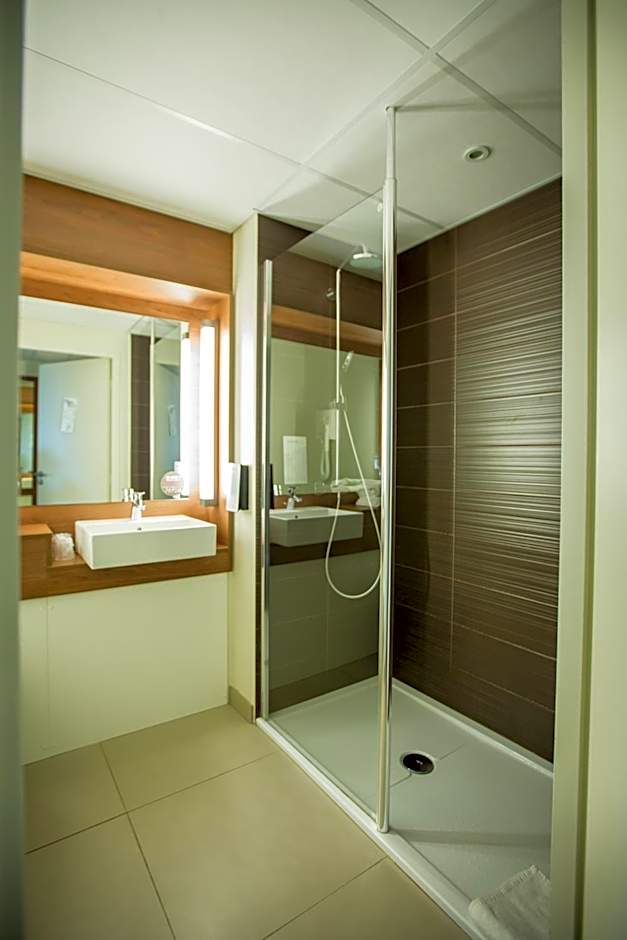 Campanile Dijon Congres Clemenceau