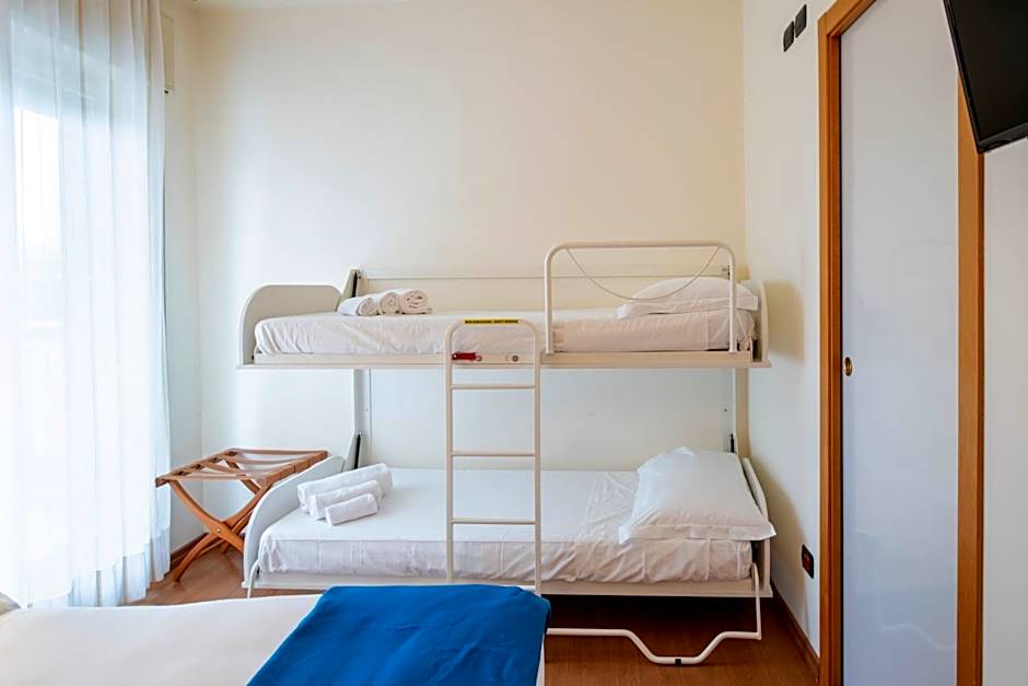 Hotel International