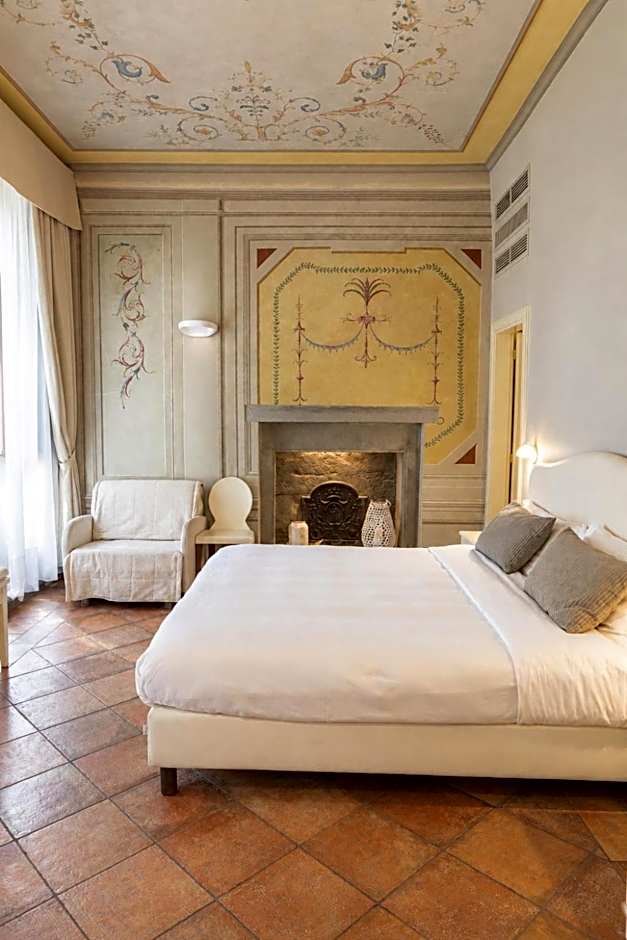 Hotel Renaissance