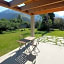Chalet Les Cols - Chambres avec terrasse & jardin - proche de la nouvelle gare