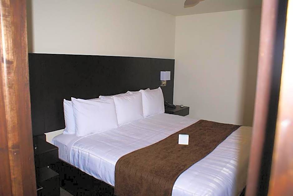 Boarders Inn & Suites by Cobblestone Hotels - Syracuse