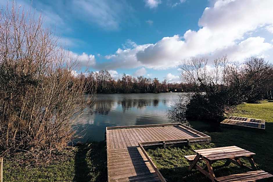 Woodlakes Park By Liv Retreats