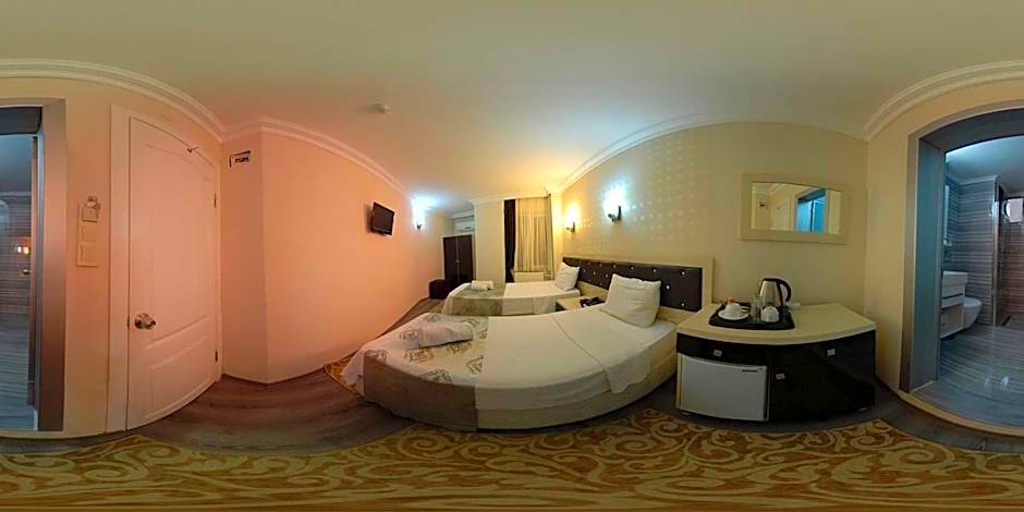 Hotel Grand Heykel