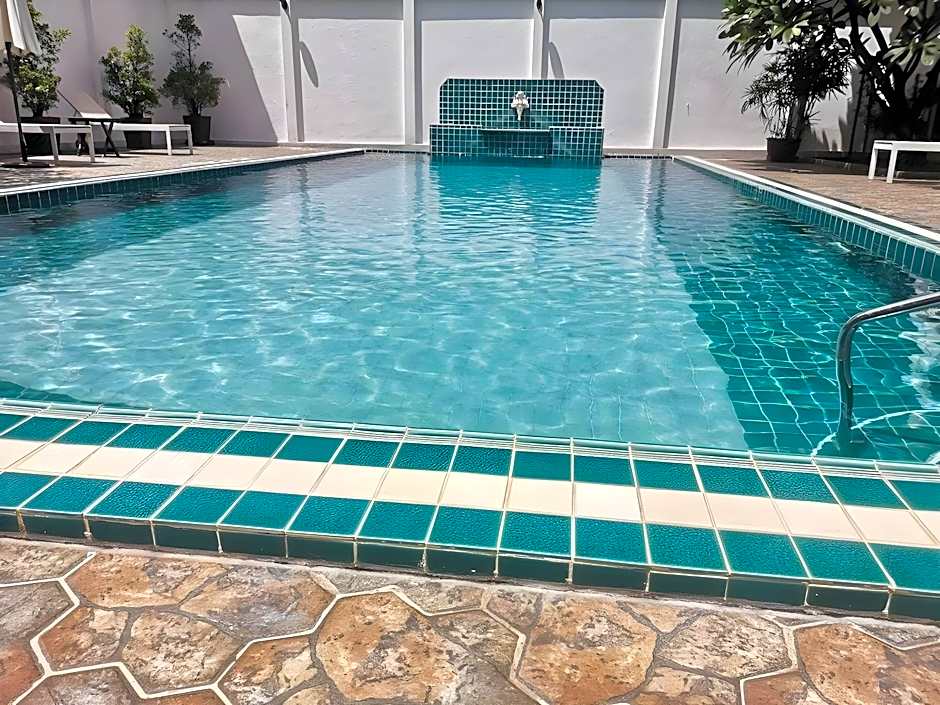 Le Charme Vientiane Hotel