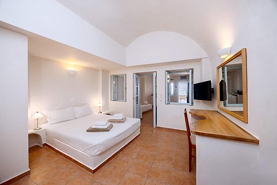 Kastro Suites