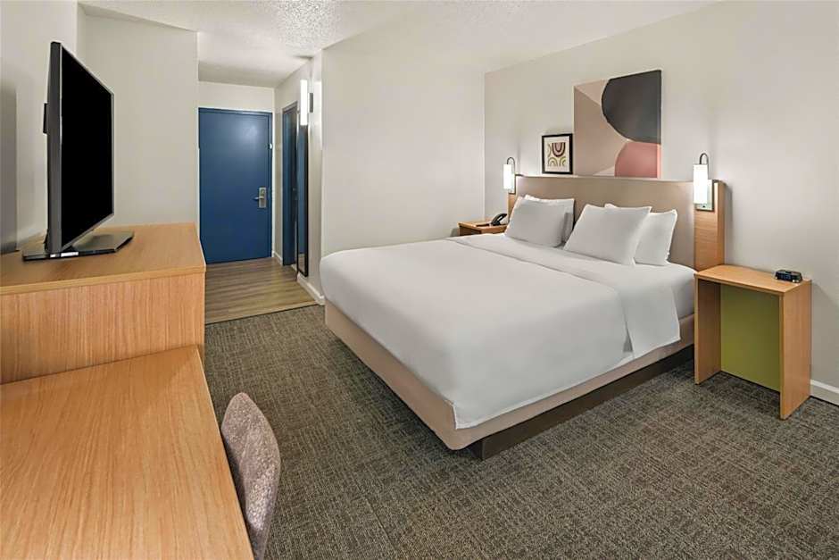 Spark by Hilton Waldorf