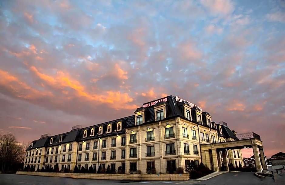 Photo 1 of 50 of Hotel Brossard, an Ascend Collection Hotel
