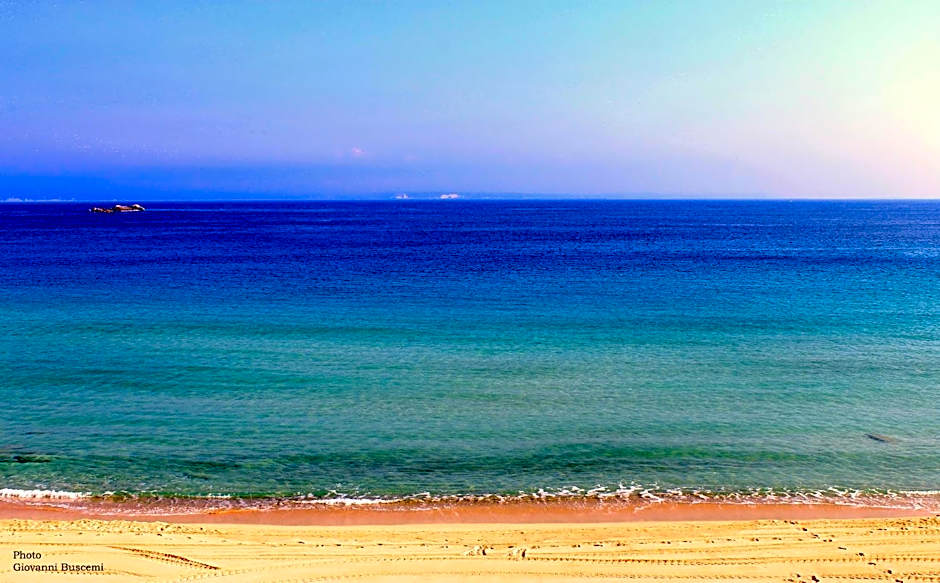 Hotel Sandalion