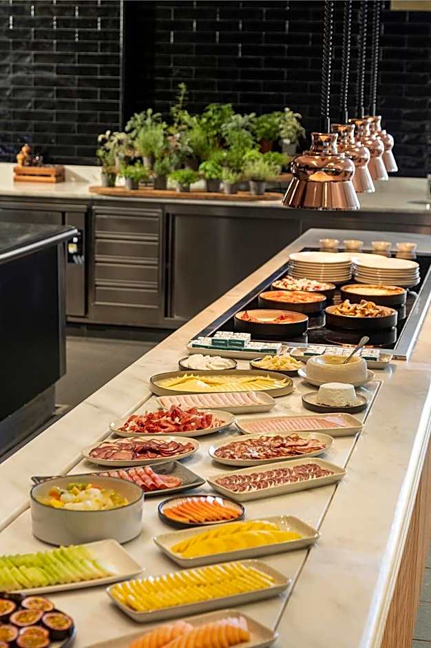 EVOLUTION Cascais-Estoril Hotel