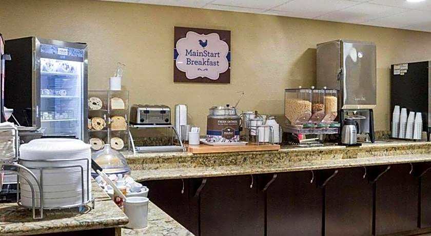 MainStay Suites Bismarck