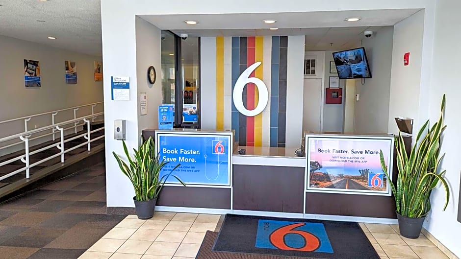 Motel 6-Framingham, MA - Boston West