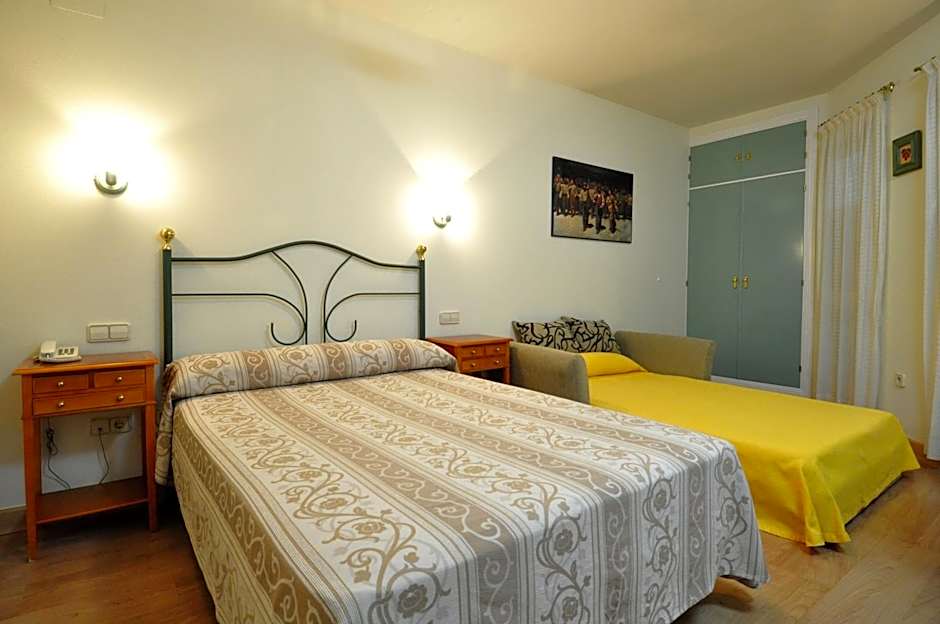 Hotel Apartamentos Aralso Sotillo