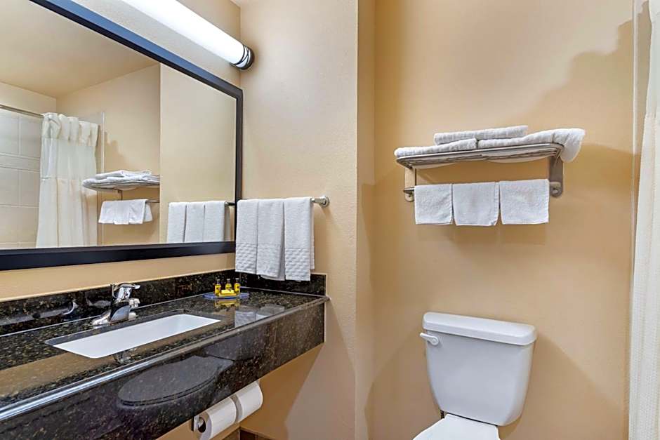 Best Western Plus Goliad Inn & Suites