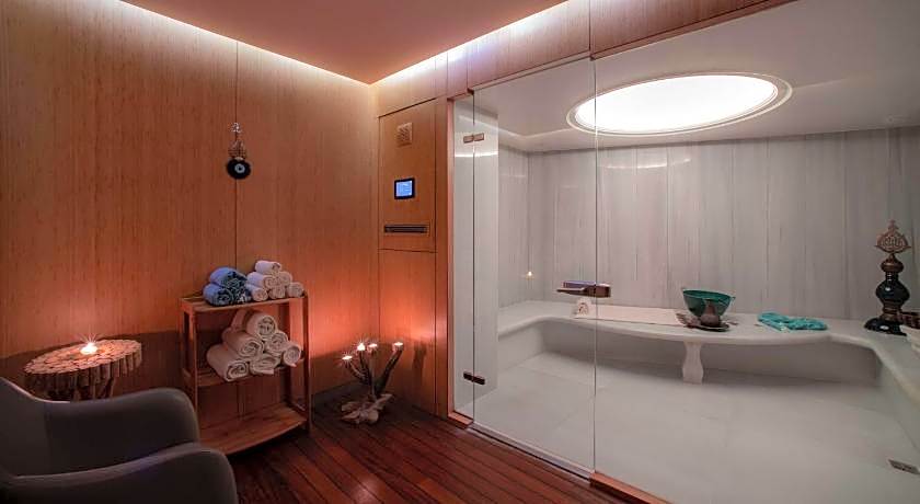 DoubleTree by Hilton Istanbul Moda