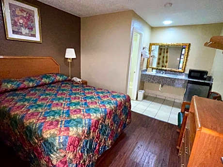 Queen Room