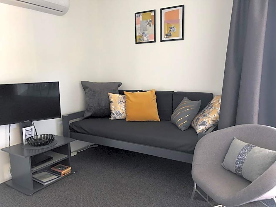 Maroochy River Bungalows